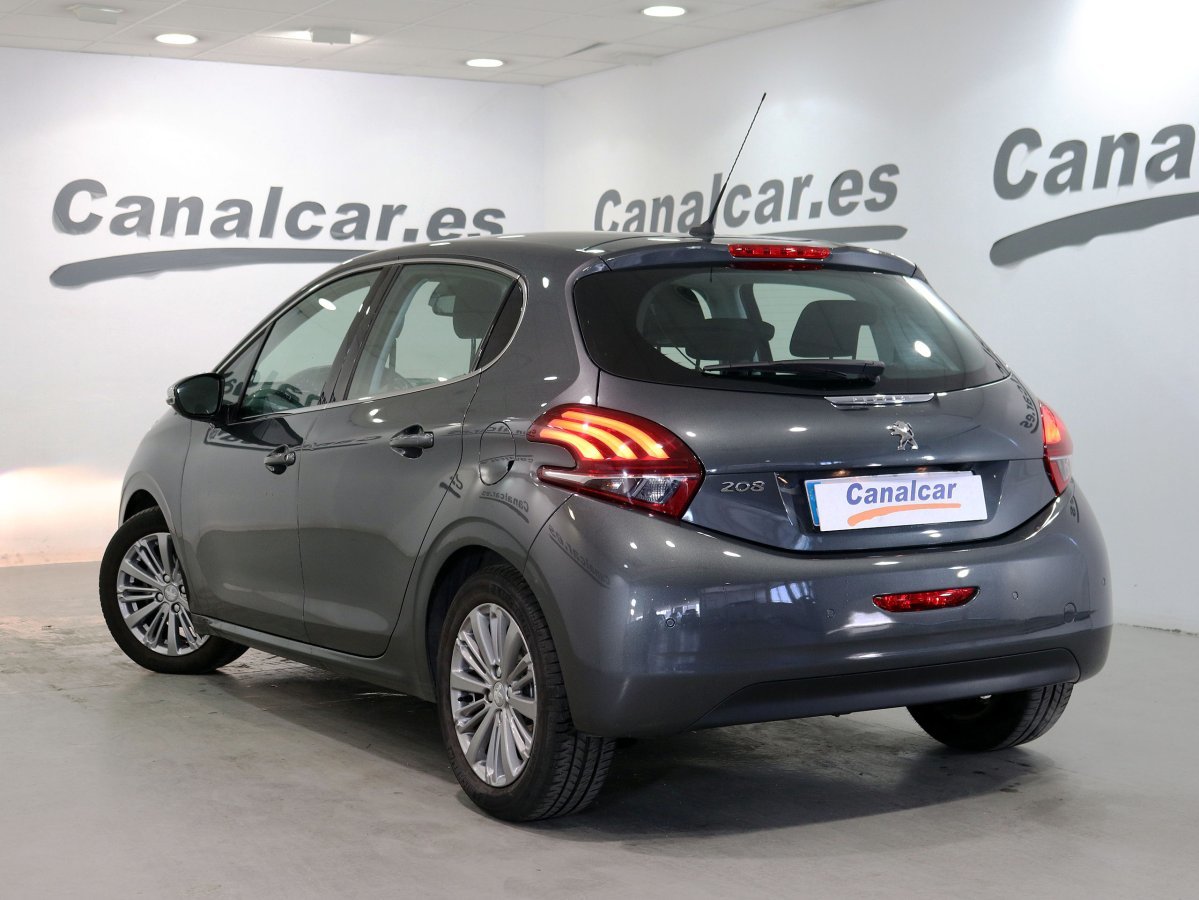 Foto Peugeot 208 6