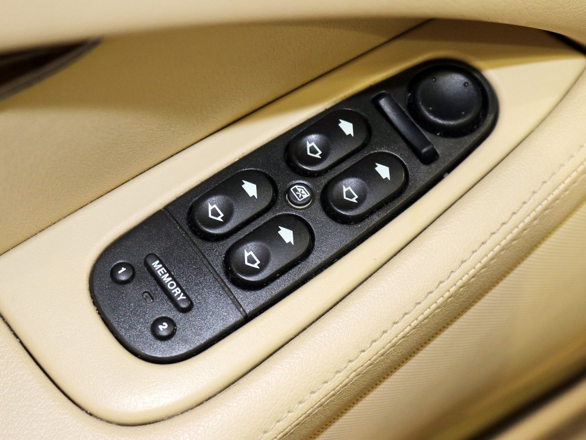 Foto Jaguar S-Type 20