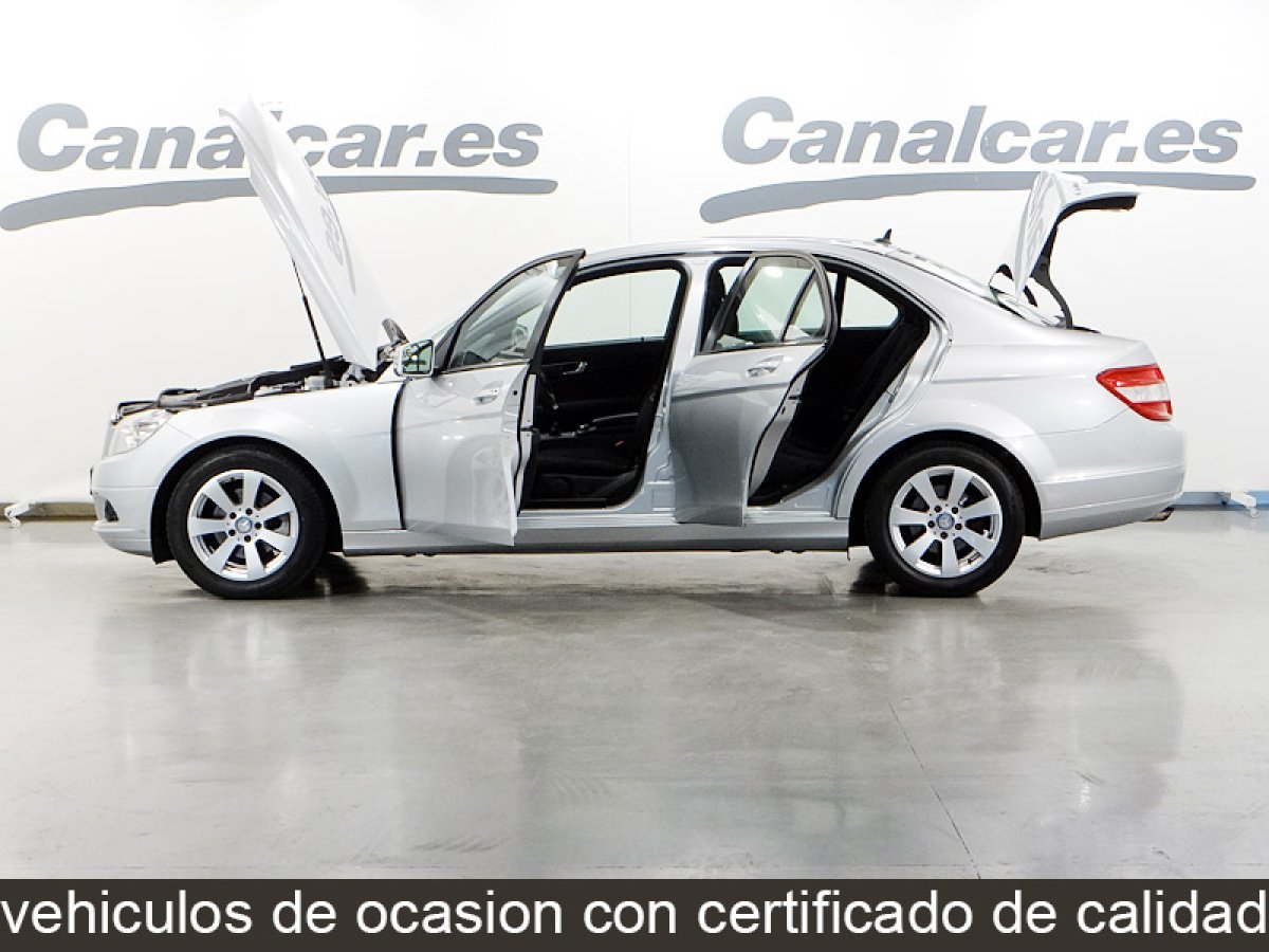 Foto Mercedes-Benz Clase C 11