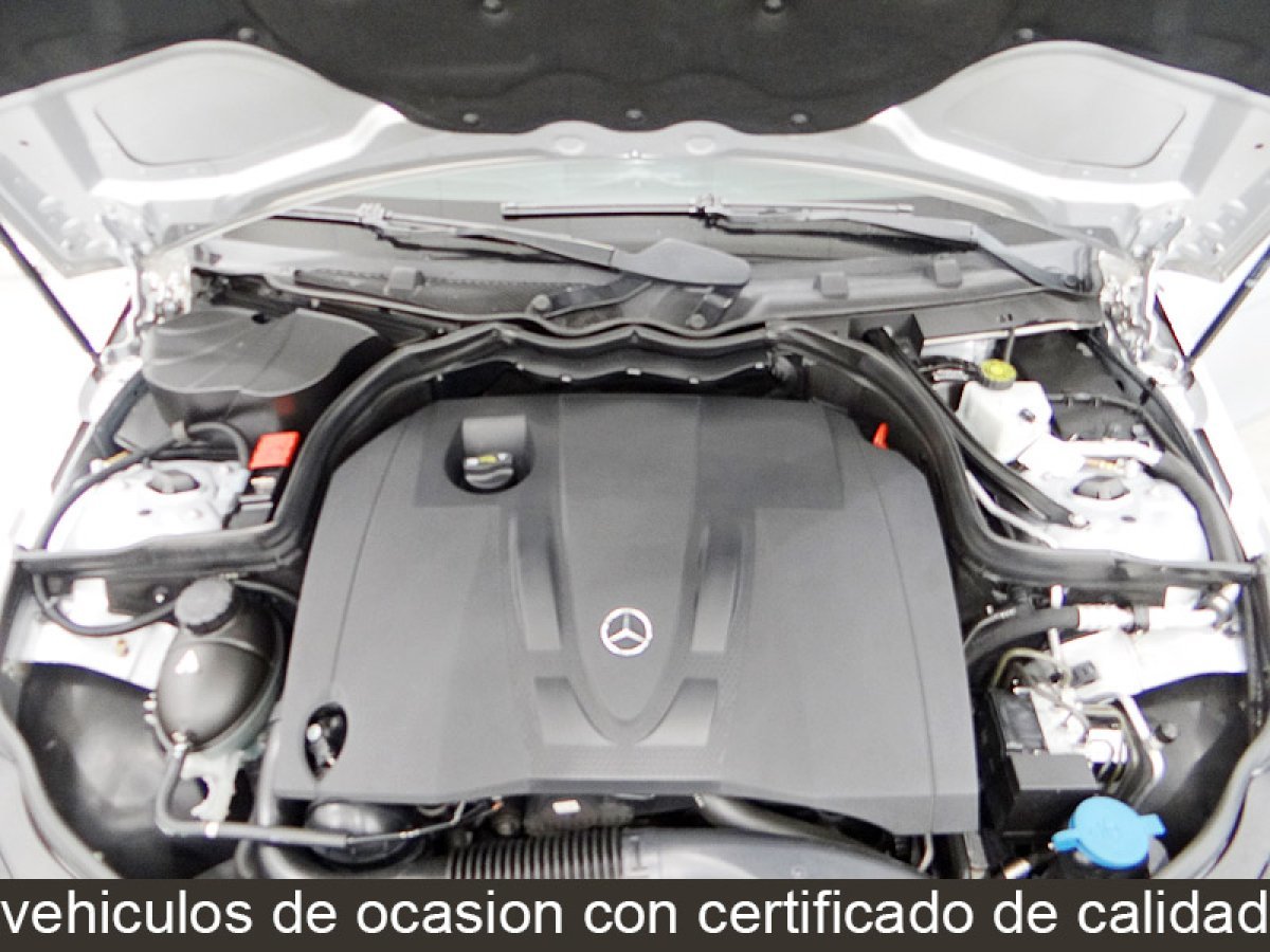 Foto Mercedes-Benz Clase C 16