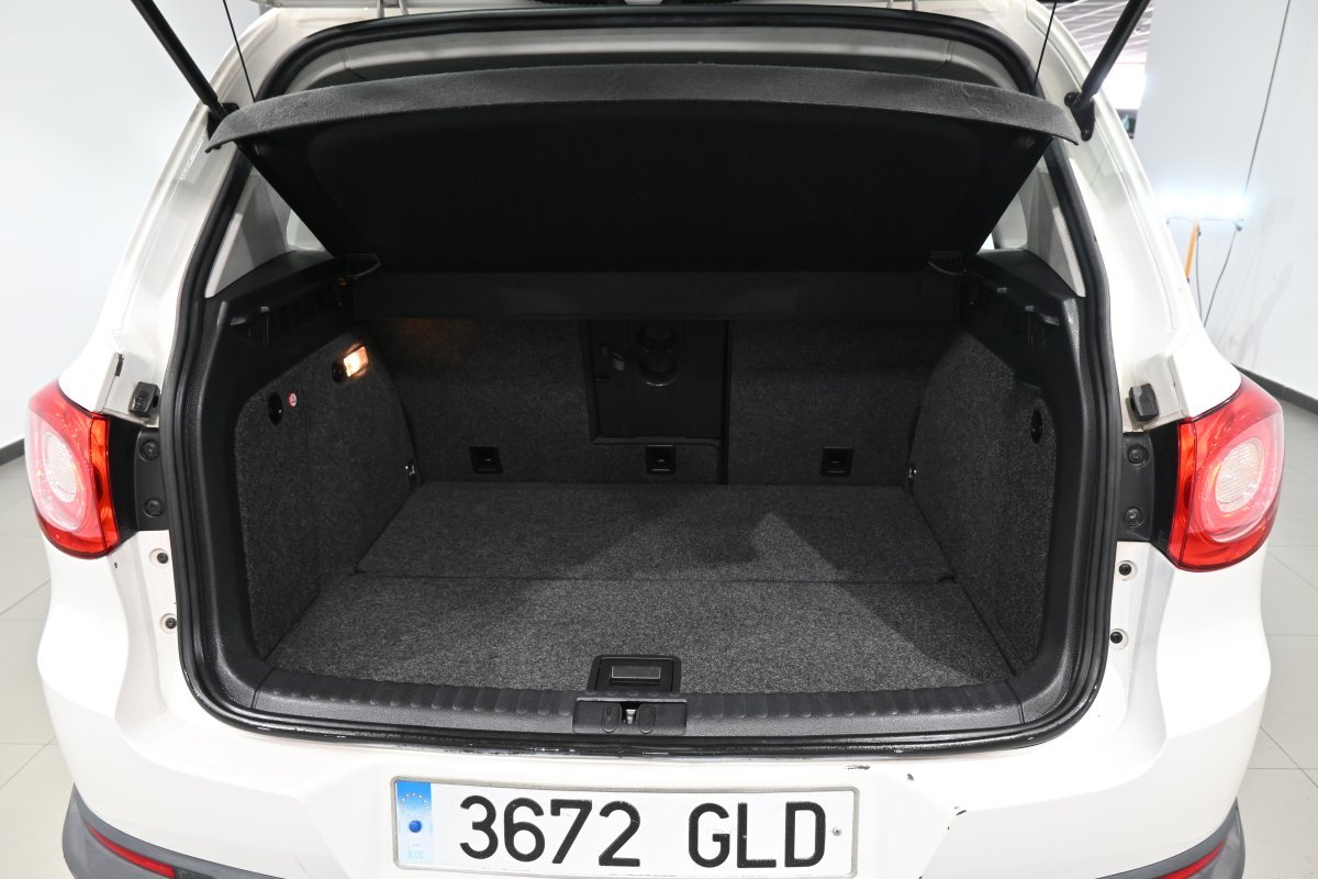 Foto Volkswagen Tiguan 8