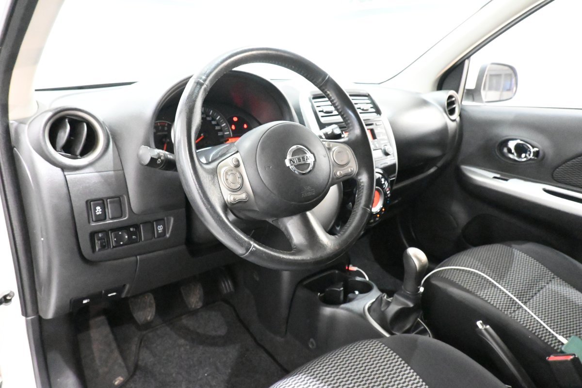 Foto Nissan Micra 9