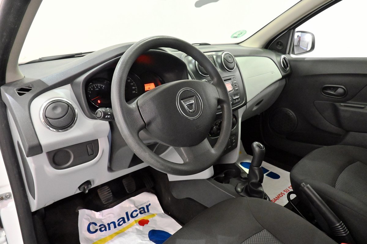 Foto Dacia Sandero 12